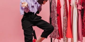 Dress Like a Celeb: High Fashion at Low Costs