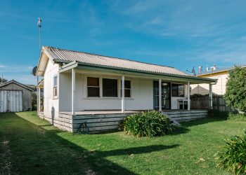 Jessica Fulk Dishes: KC’s Housing Market Madness – From Burbs to Bungalows