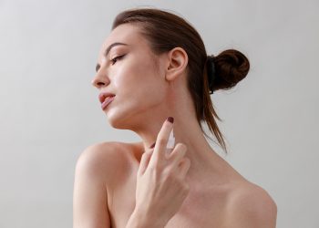 RayGlow Skin Whitening Cream: Illuminate Your Natural Beauty